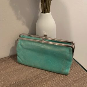 HOBO Vintage Lauren Wallet in Turquoise